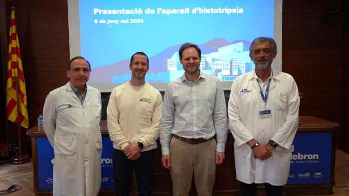 Acte de presentació del nou aparell d'histotrípsia