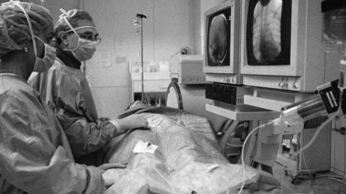 Neurocirurgia l'any 1988