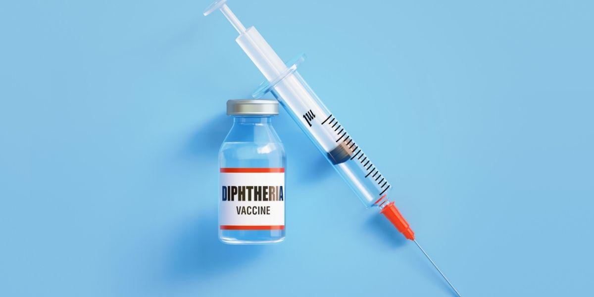 Vacuna diftèria